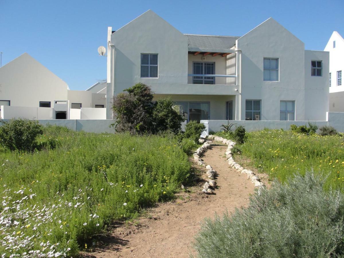 Perfect 10 - 10 To 13 Sleeper Luxury Holiday Home Breakage Deposit Of R2500 Per Weekend Lease Langebaan Εξωτερικό φωτογραφία